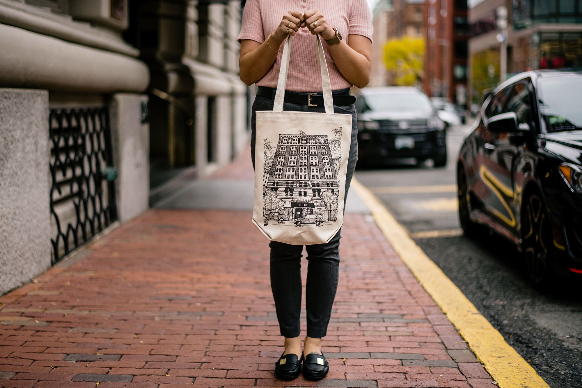 Lenox Canvas Tote – The Lenox Hotel